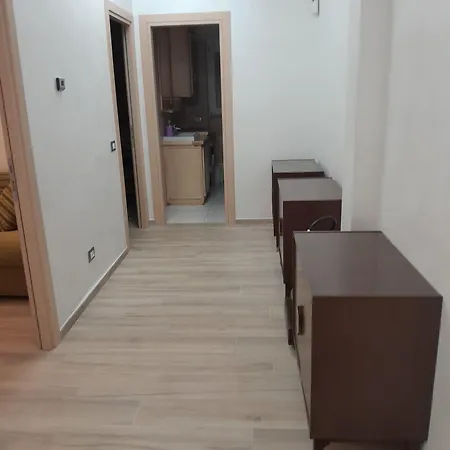 Silvia - 10 Min Dalla 아파트 *